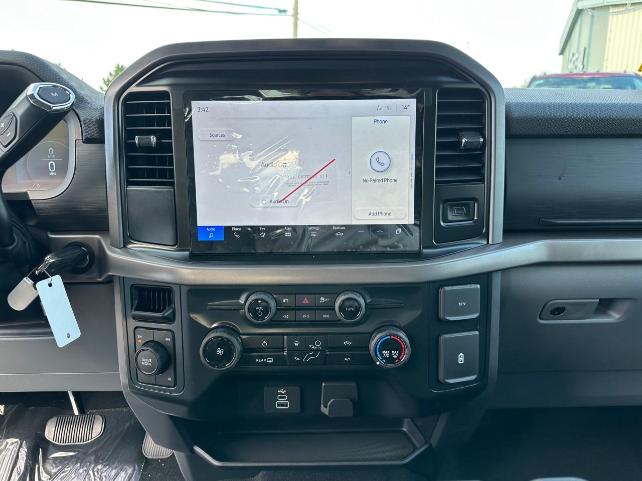 2025 Ford F-150 XLT 4WD SuperCrew 6.5' Box Photo