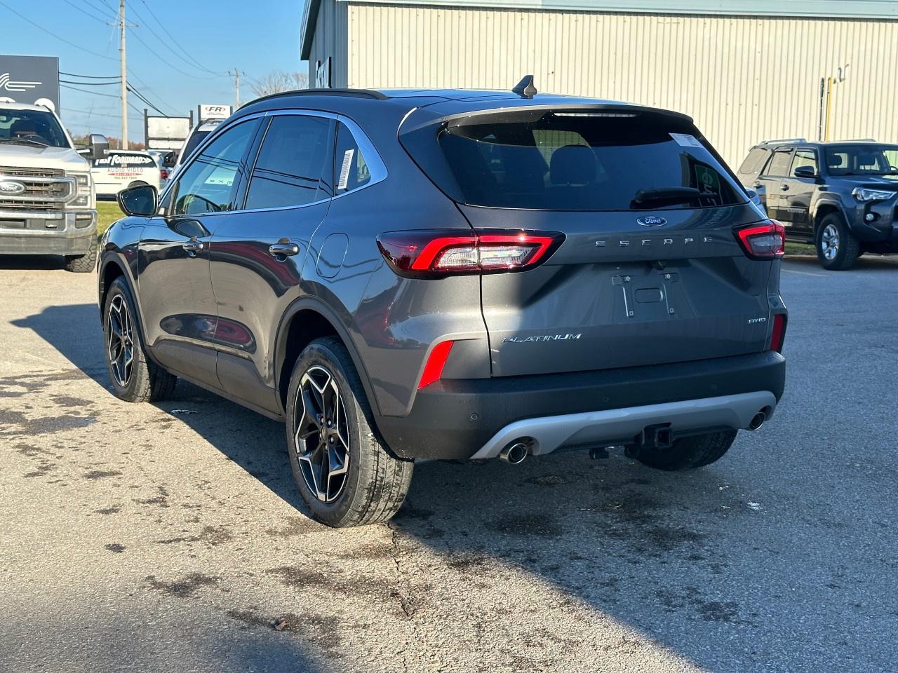 2026 Ford Escape Platinum AWD Photo