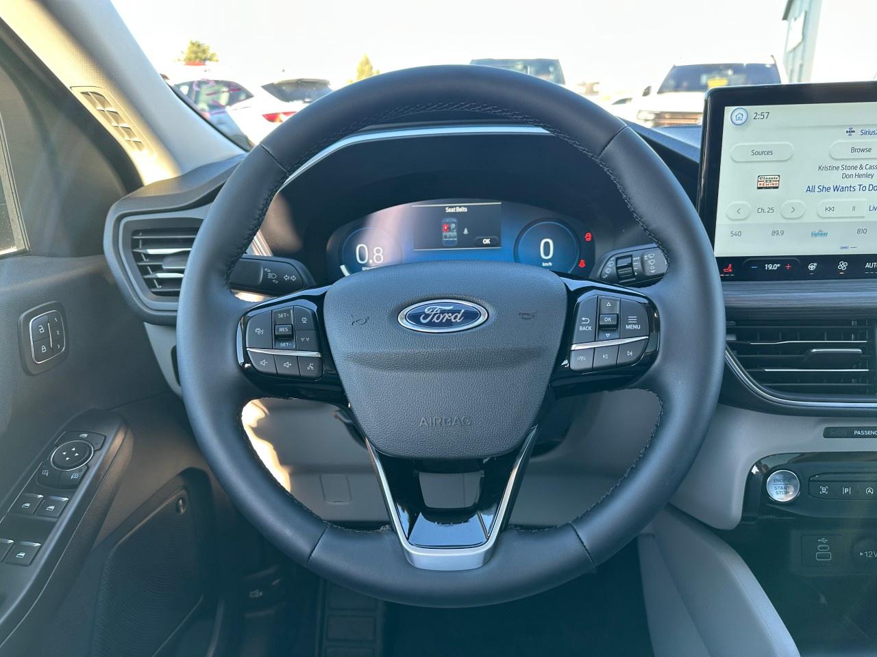 2026 Ford Escape Platinum AWD Photo