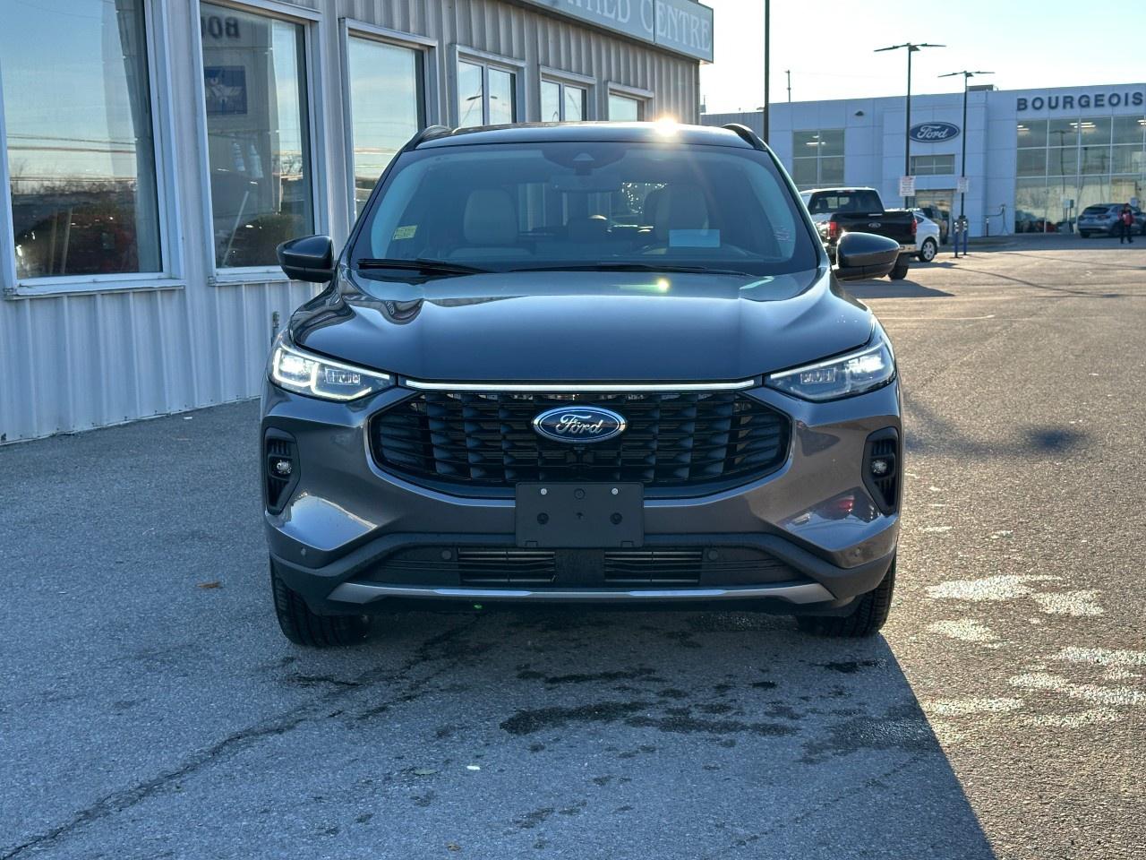 2026 Ford Escape Platinum AWD Photo