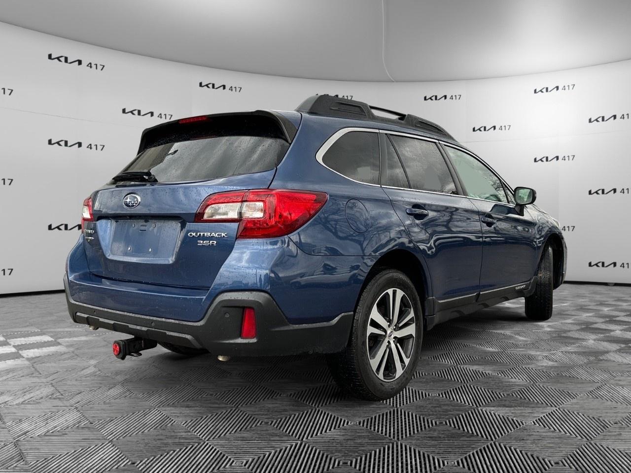 2019 Subaru Outback 3.6R Limited w/ Eyesight at Photo4