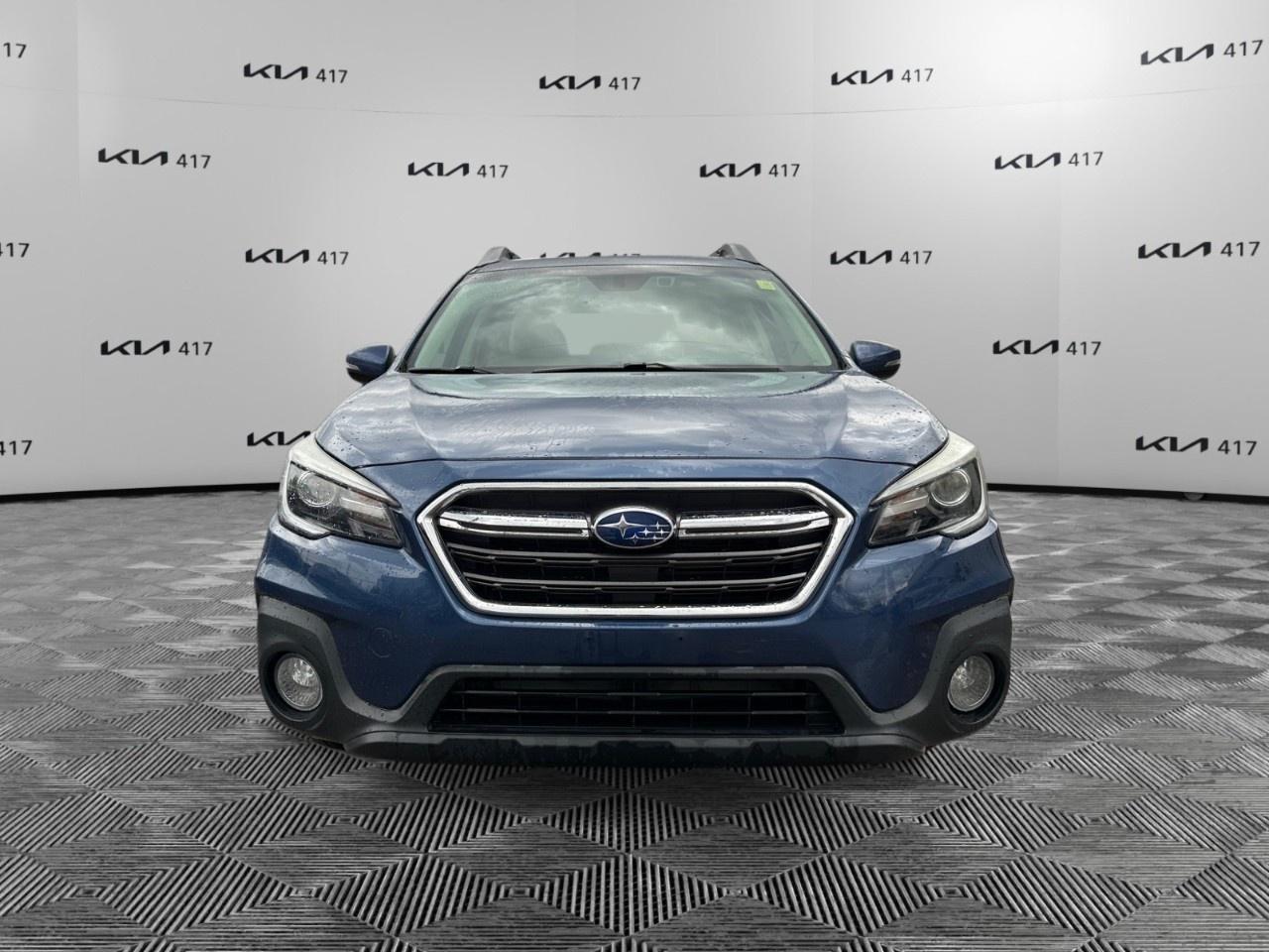 2019 Subaru Outback 3.6R Limited w/ Eyesight at Photo