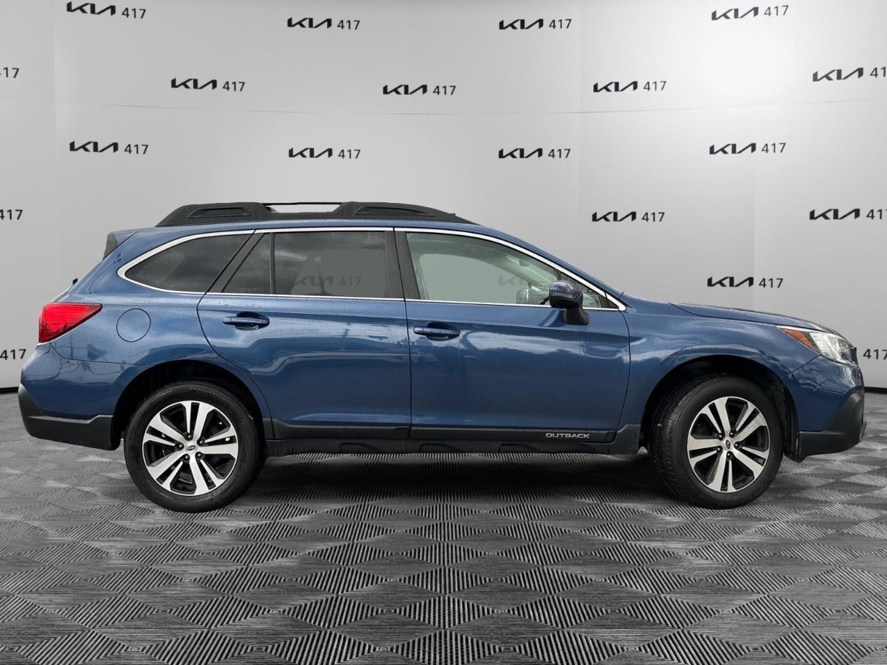 2019 Subaru Outback 3.6R Limited w/ Eyesight at Photo