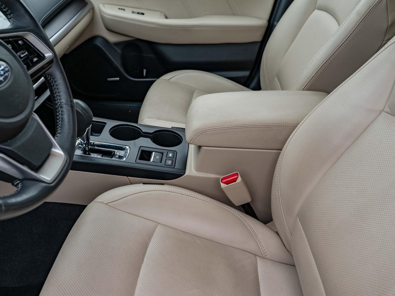 2019 Subaru Outback 3.6R Limited w/ Eyesight at Photo