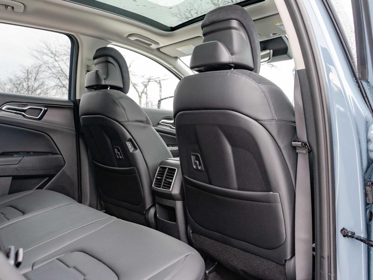 2026 Kia Sportage EX Premium AWD w/Black Interior Photo