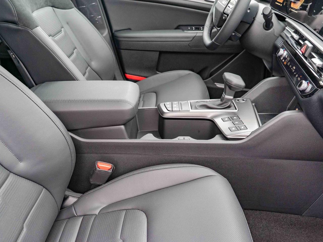 2026 Kia Sportage EX Premium AWD w/Black Interior Photo