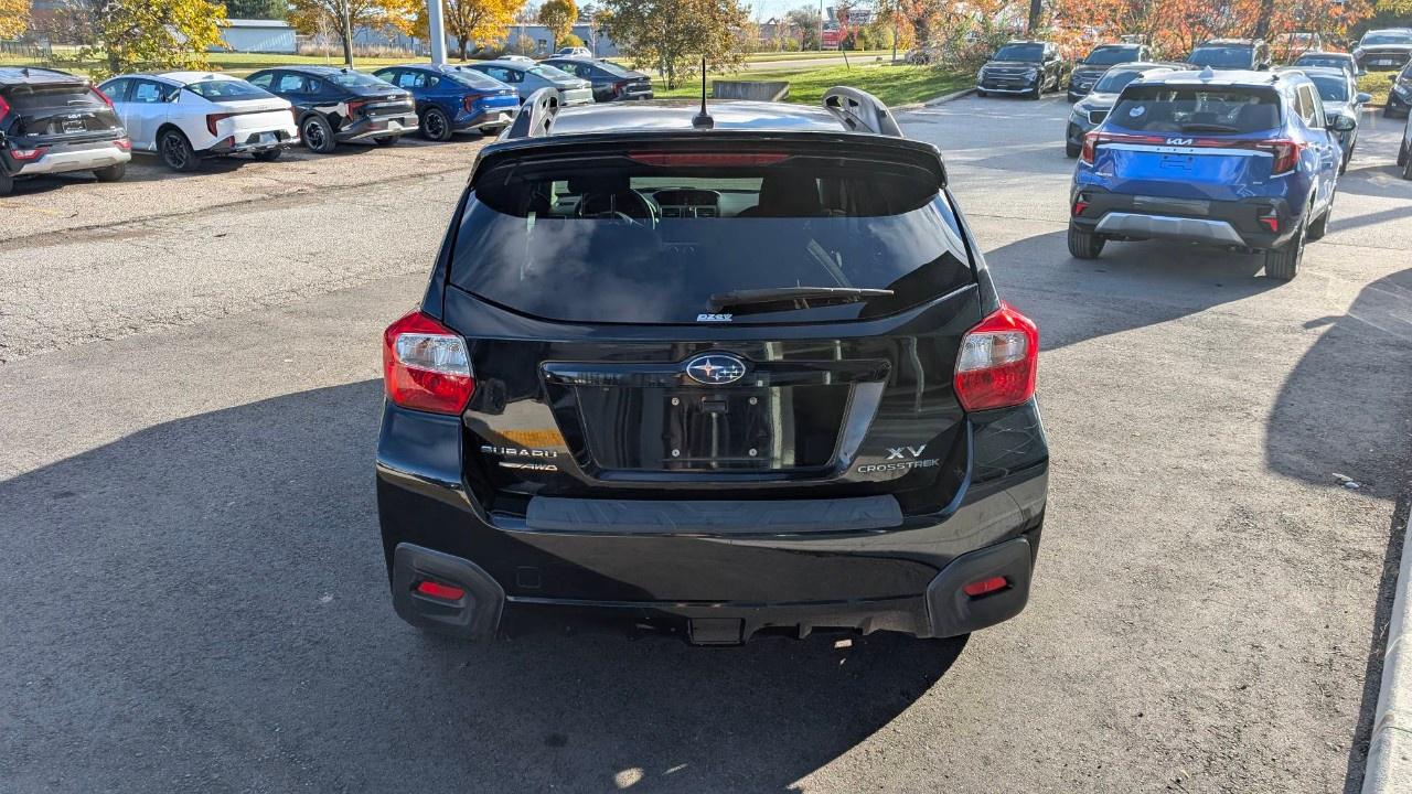 2015 Subaru XV Crosstrek 5dr Man 2.0i w/Touring Pkg Photo