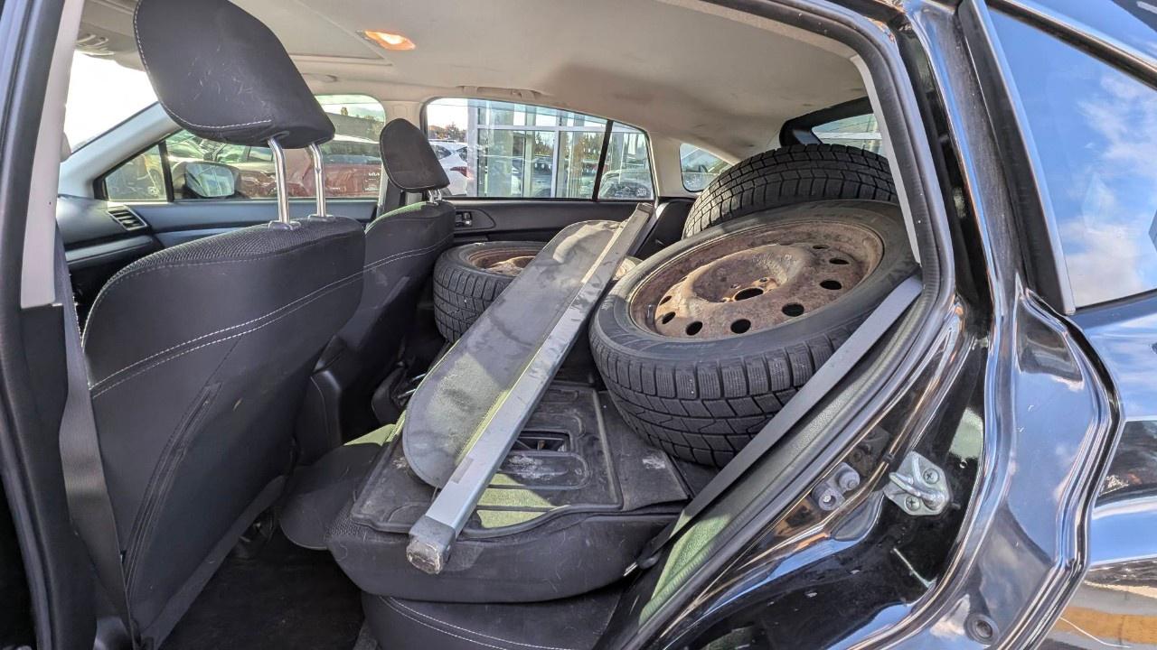 2015 Subaru XV Crosstrek 5dr Man 2.0i w/Touring Pkg Photo