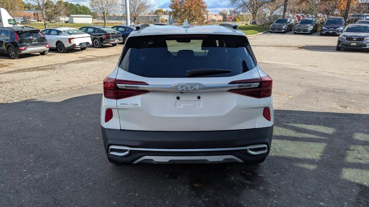 2023 Kia Seltos EX PREMIUM AWD Photo