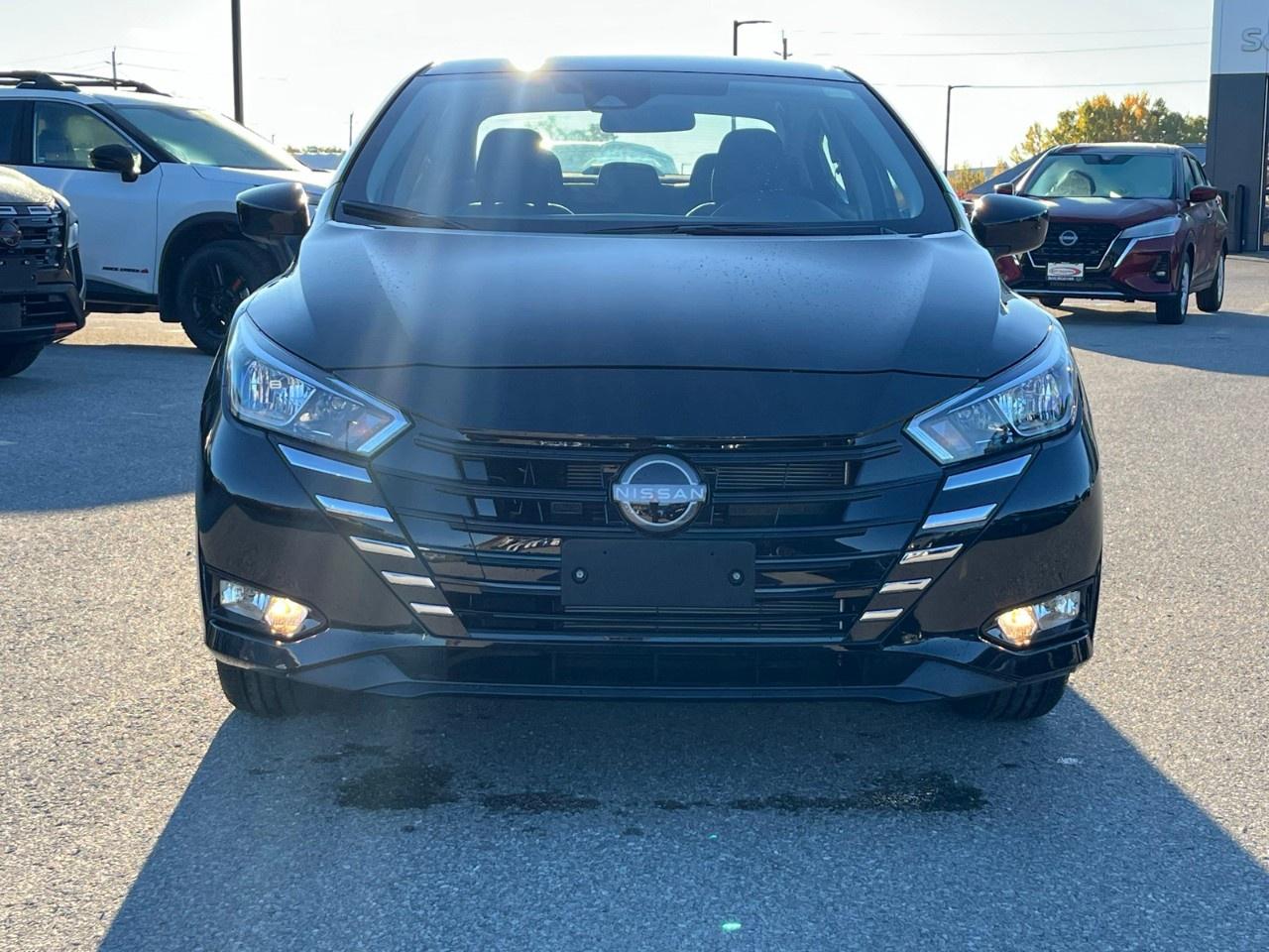 2025 Nissan Versa SV CVT Photo