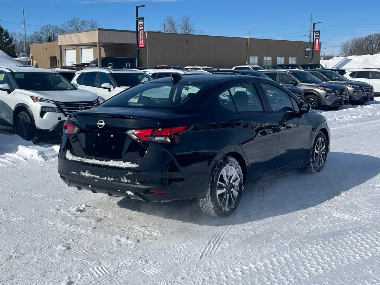 2025 Nissan Versa SV CVT Photo