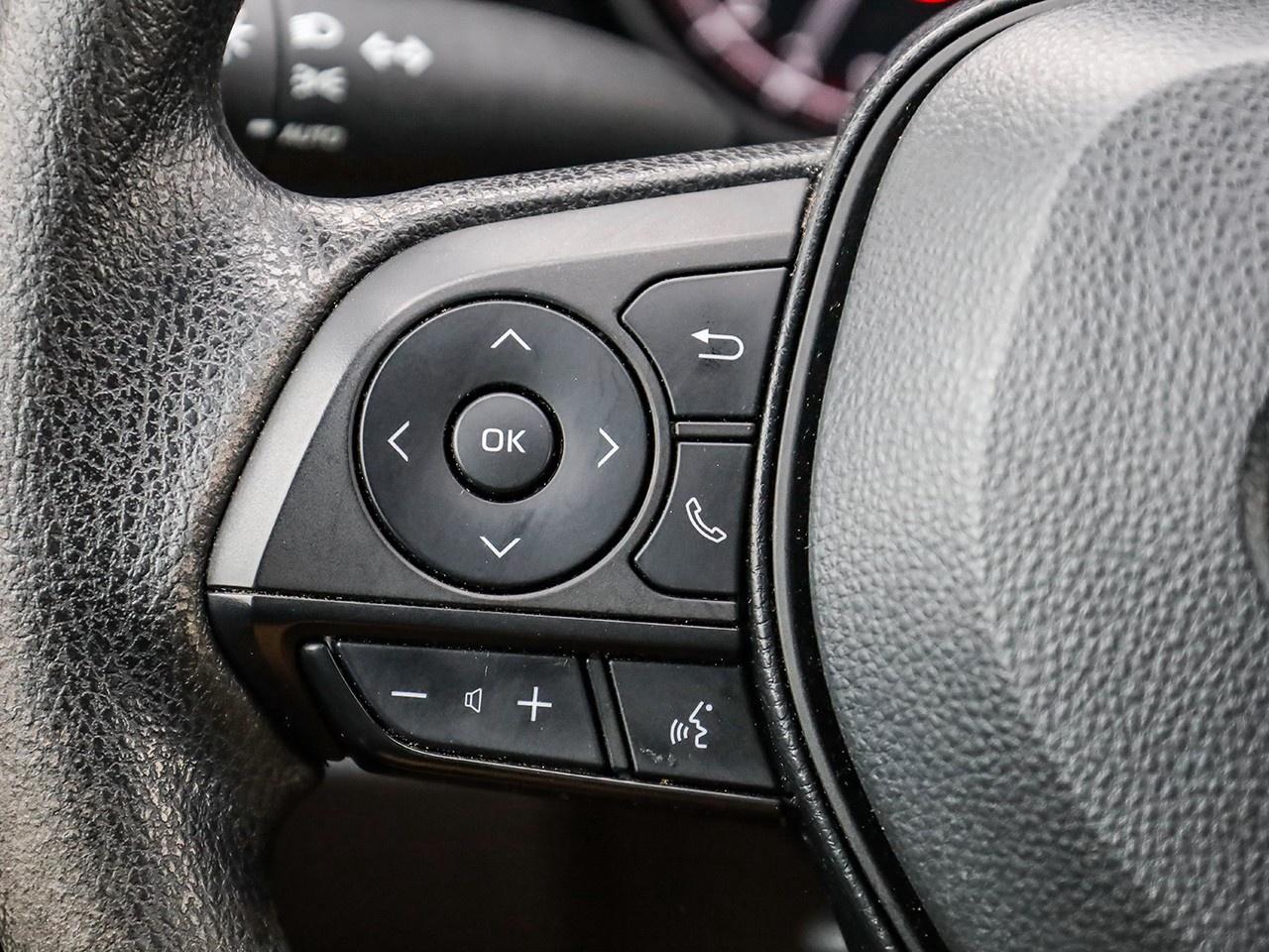 2023 Toyota RAV4 LE Photo