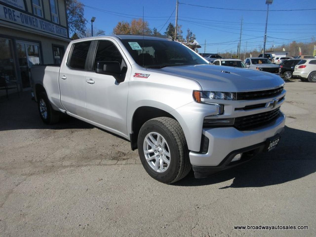2022 Chevrolet Silverado 1500 GREAT KM'S RST-Z71-EDITION 5 PASSENGER 6.2L - V8.. 4X4.. CREW-CAB.. SHORTY.. HEATED SEATS & WHEEL.. BACK-UP CAMERA.. BLUETOOTH SYSTEM.. Photo