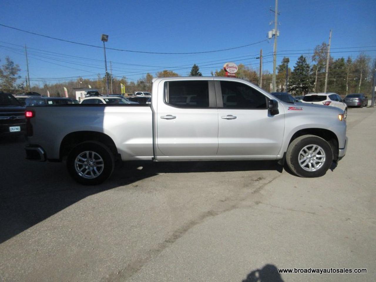 2022 Chevrolet Silverado 1500 GREAT KM'S RST-Z71-EDITION 5 PASSENGER 6.2L - V8.. 4X4.. CREW-CAB.. SHORTY.. HEATED SEATS & WHEEL.. BACK-UP CAMERA.. BLUETOOTH SYSTEM.. Photo