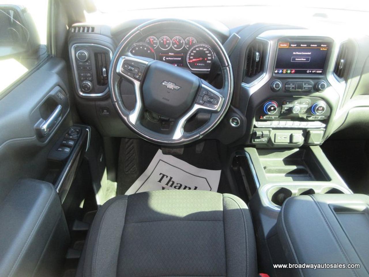 2022 Chevrolet Silverado 1500 GREAT KM'S RST-Z71-EDITION 5 PASSENGER 6.2L - V8.. 4X4.. CREW-CAB.. SHORTY.. HEATED SEATS & WHEEL.. BACK-UP CAMERA.. BLUETOOTH SYSTEM.. Photo