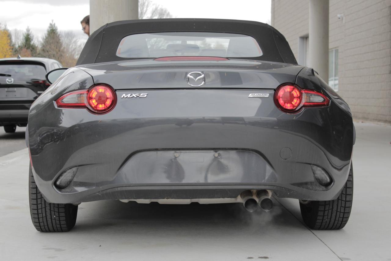 2016 Mazda Miata MX-5 GX Photo3