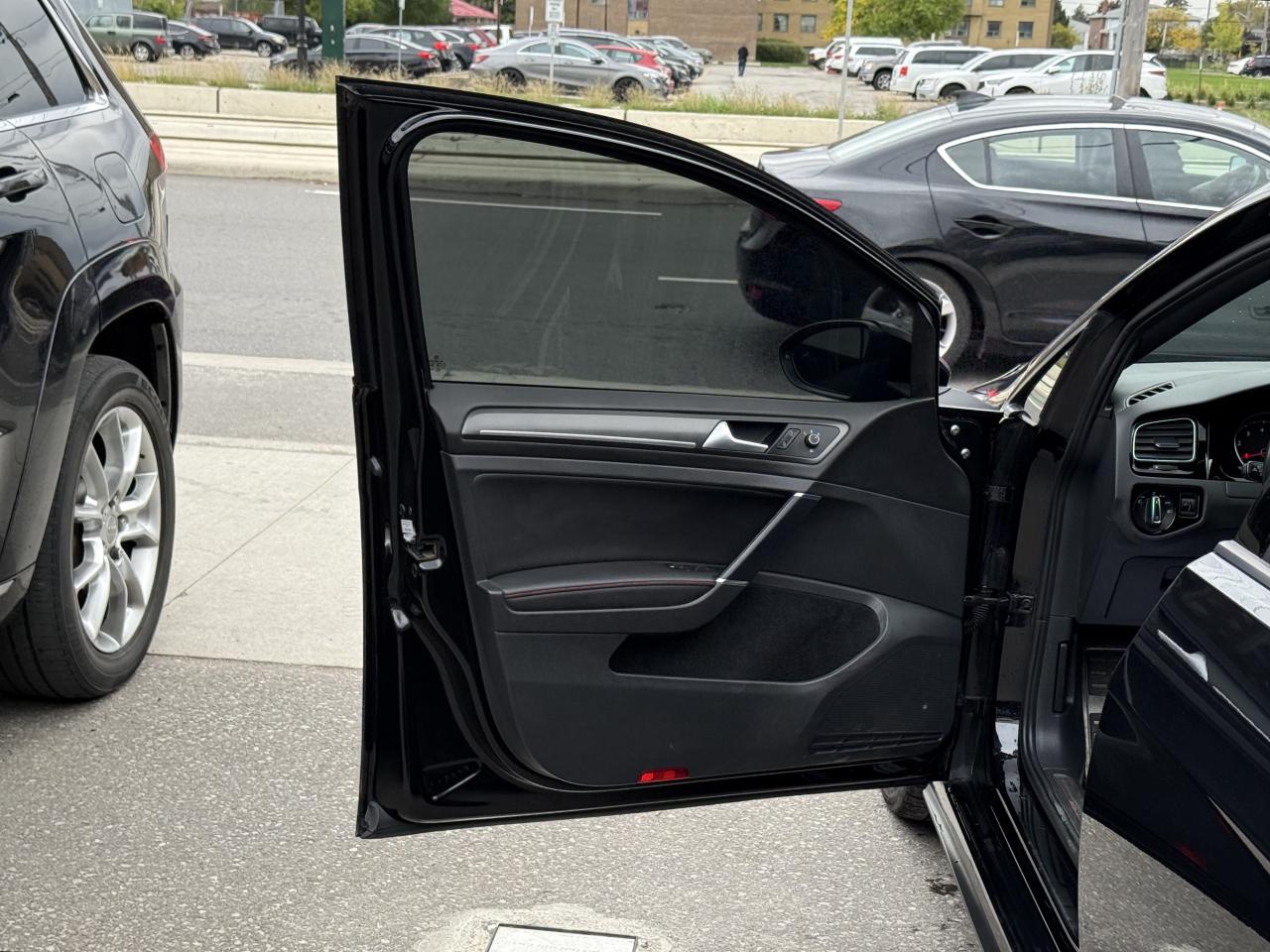 2018 Volkswagen Golf GTI S | FENDER SOUND | SUNROOF | CARPLAY Photo