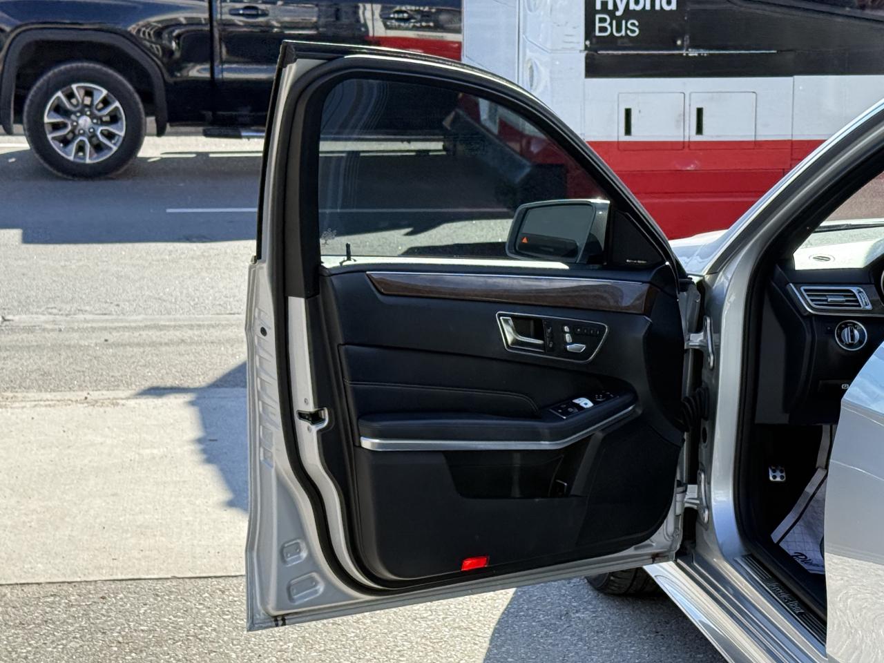 2016 Mercedes-Benz E-Class //AMG SPORT | HARMAN KARDON | PANO | LOADED Photo