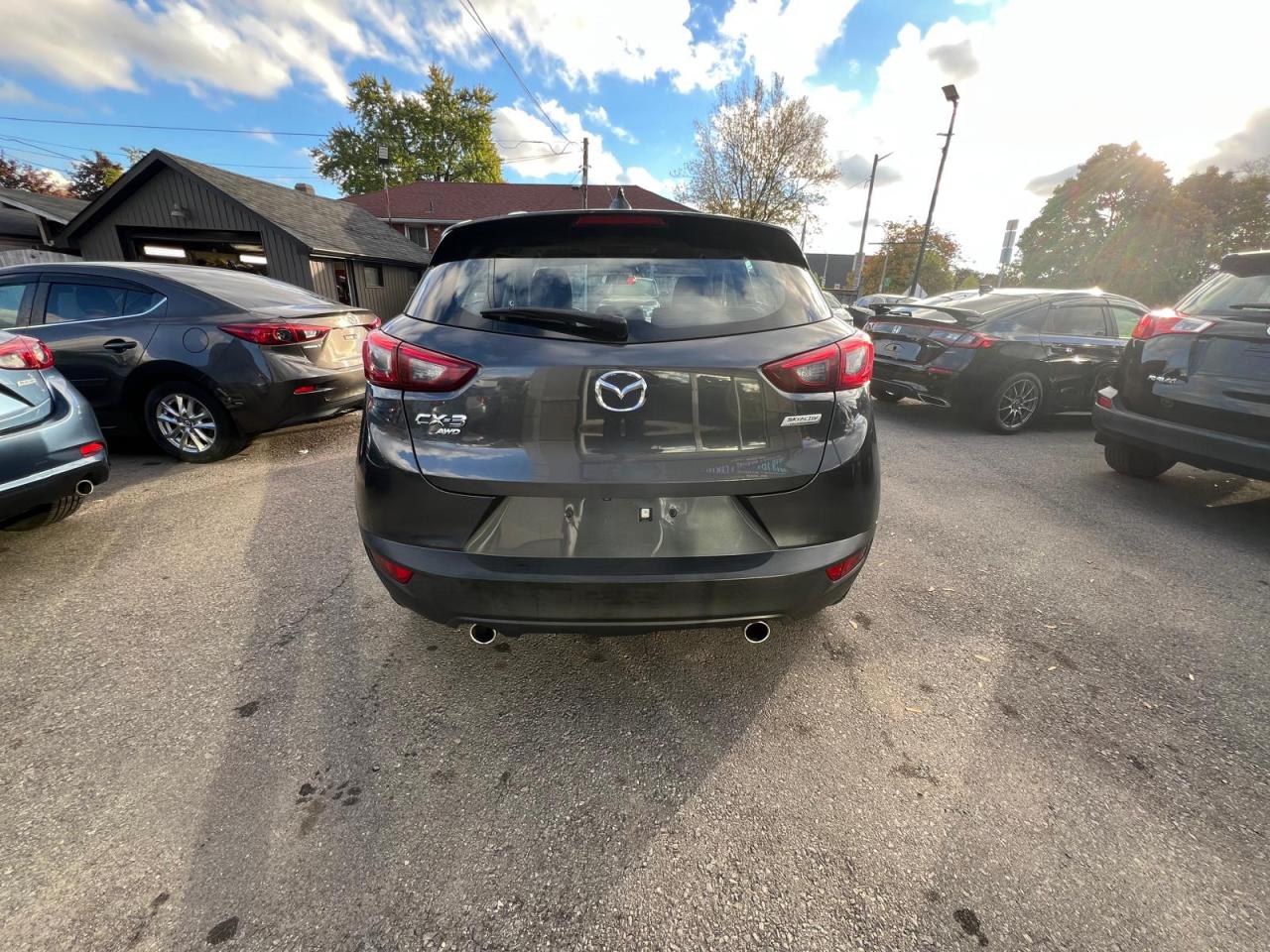 2017 Mazda CX-3 GS Photo3