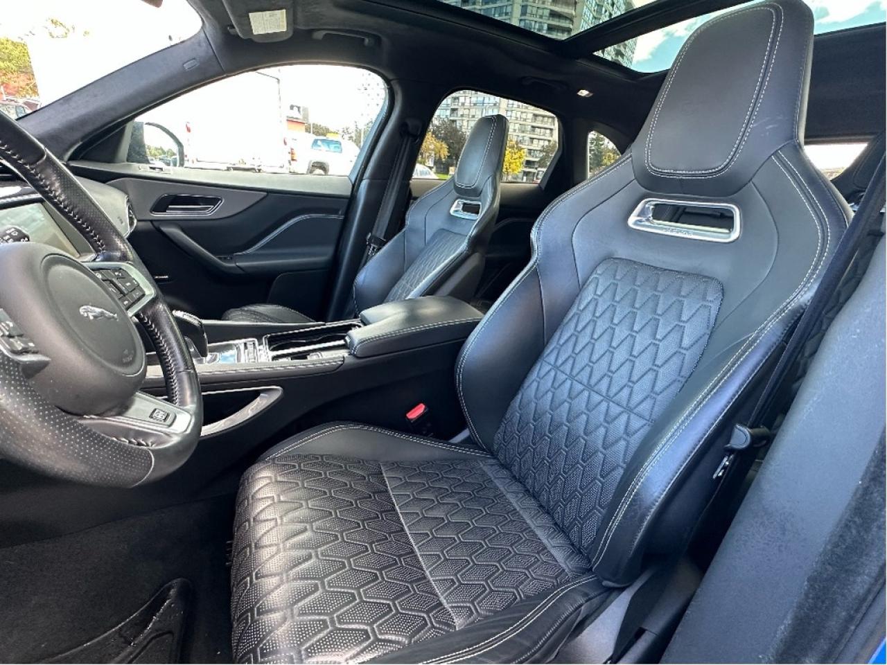 2020 Jaguar F-PACE SVR Photo