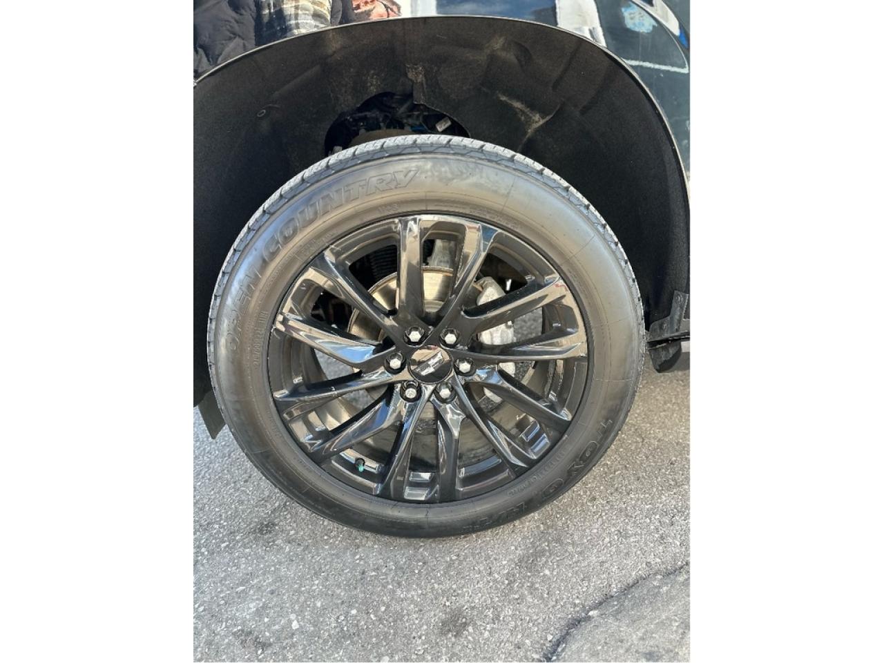 2023 Cadillac Escalade ESV Sport Photo