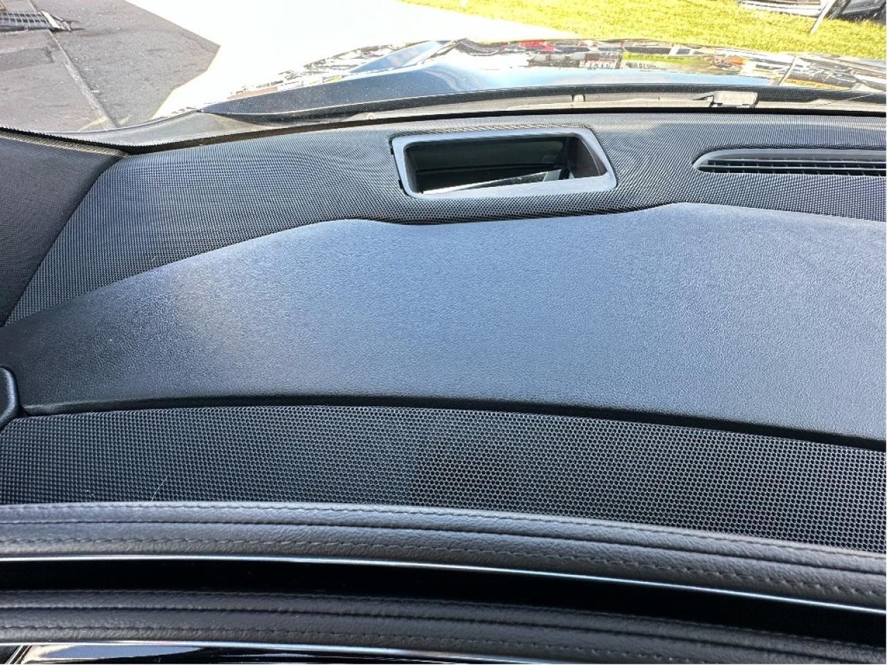 2023 Cadillac Escalade ESV Sport Photo