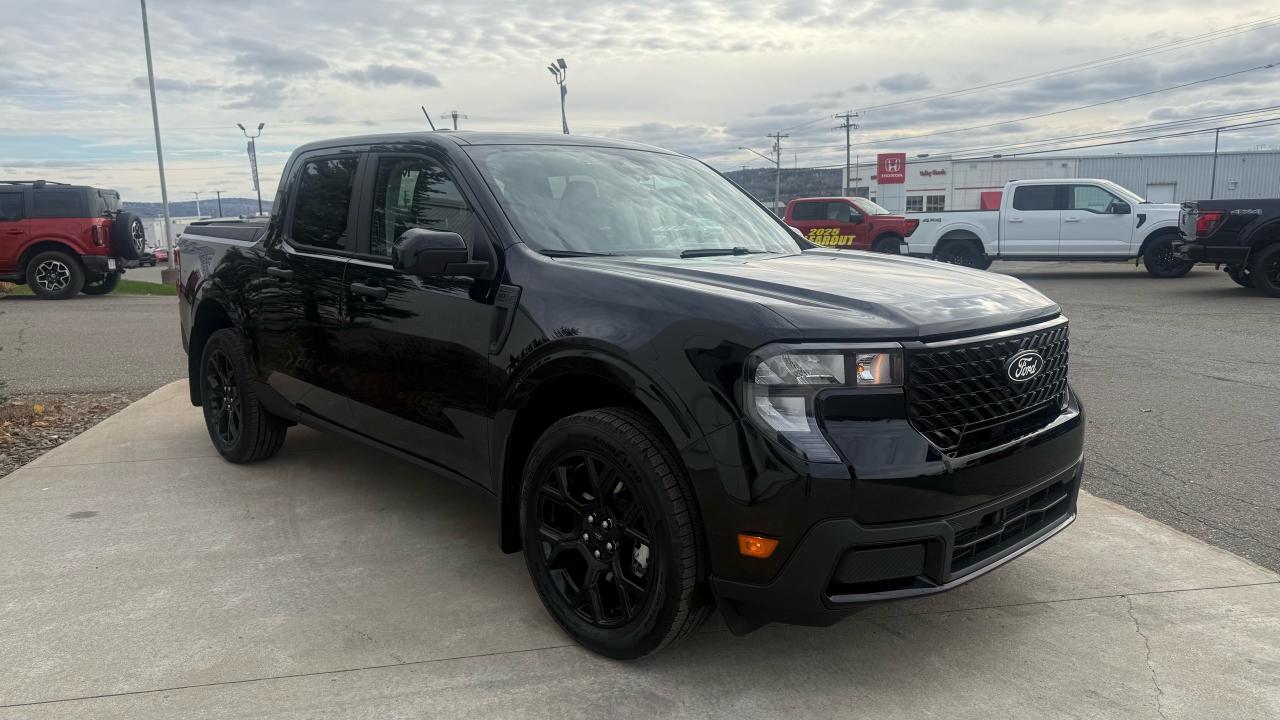 2025 Ford Maverick  Photo1