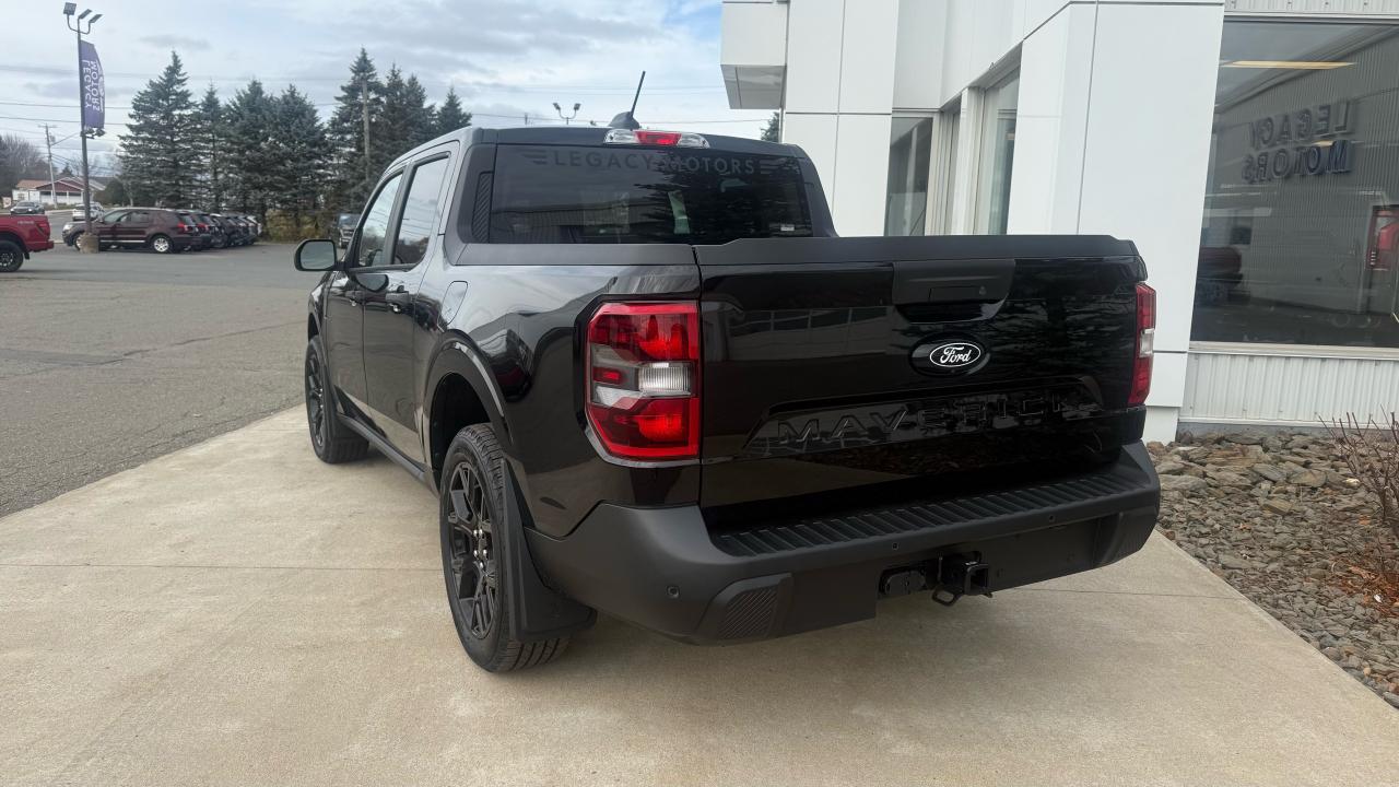 2025 Ford Maverick  Photo3