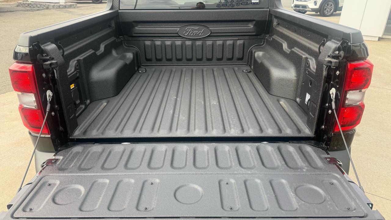 2025 Ford Maverick  Photo5