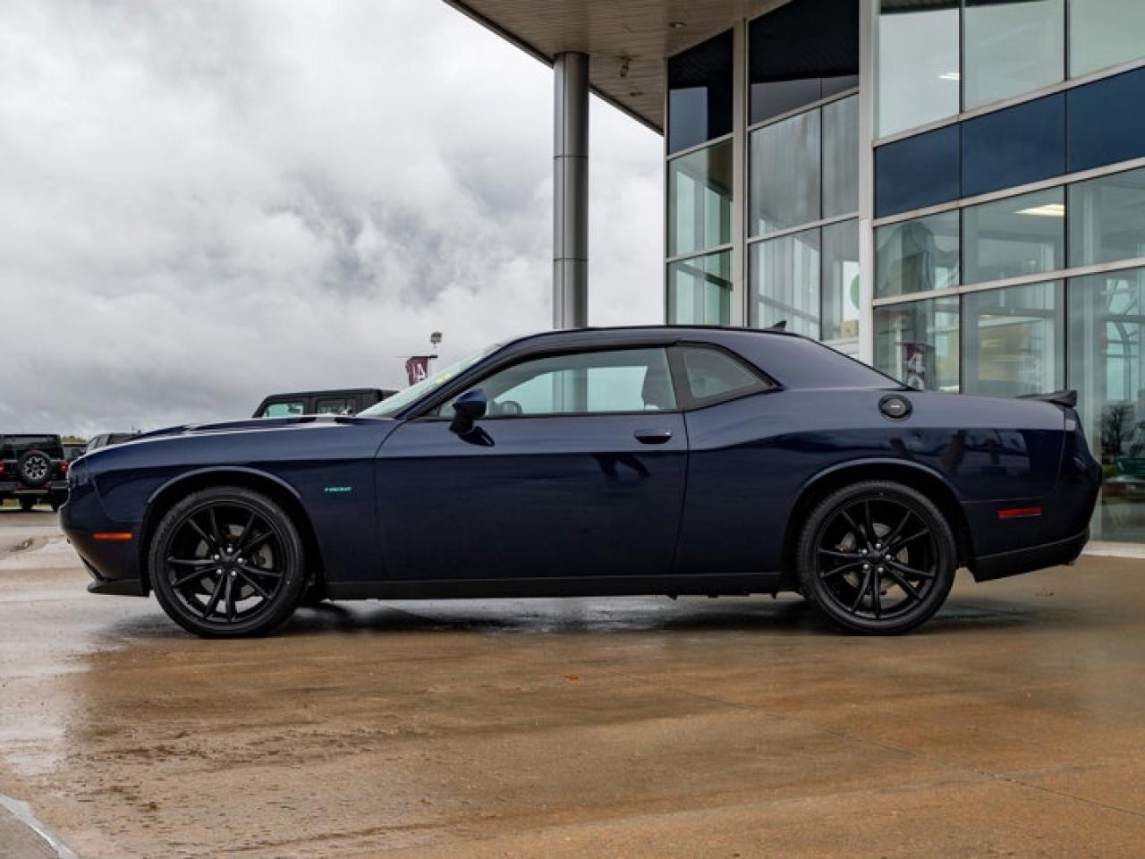 2016 Dodge Challenger R/T Photo