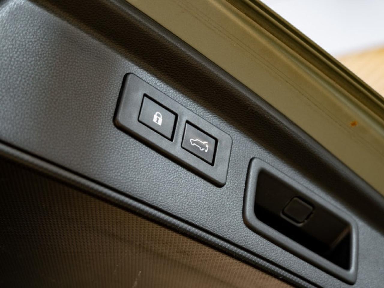 2021 Subaru Forester Premier Photo