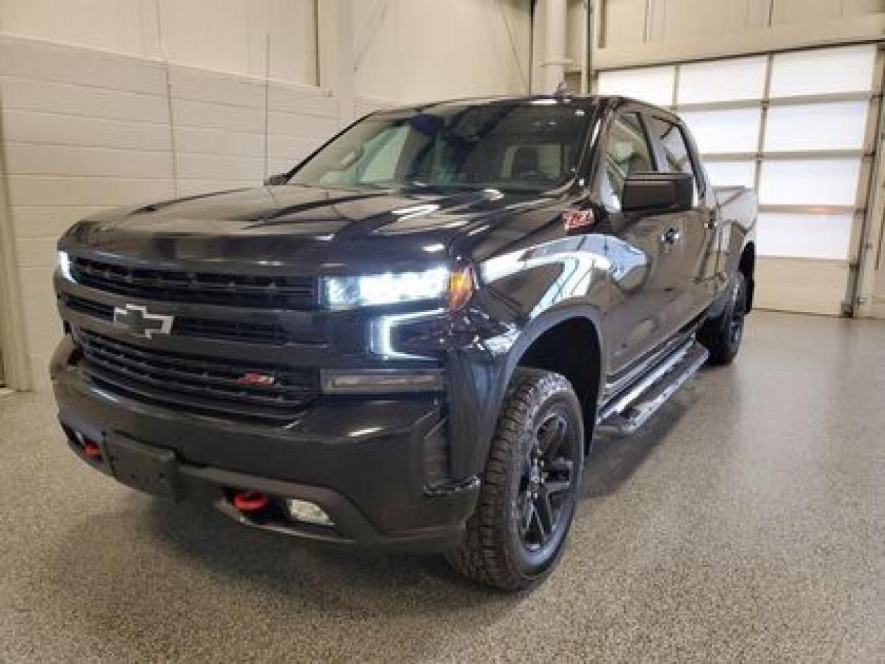 Used 2019 Chevrolet Silverado 1500 LT TRAIL BOSS W/ TRAILER TOW PKG for sale in Moose Jaw, SK