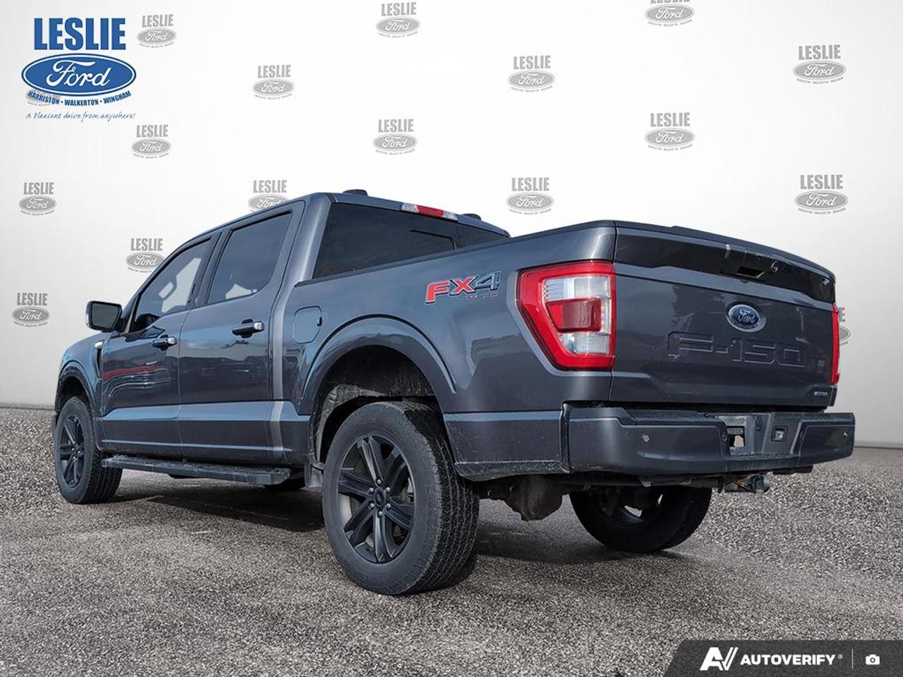 2021 Ford F-150 Lariat 4WD SuperCrew 5.5' Box Photo3
