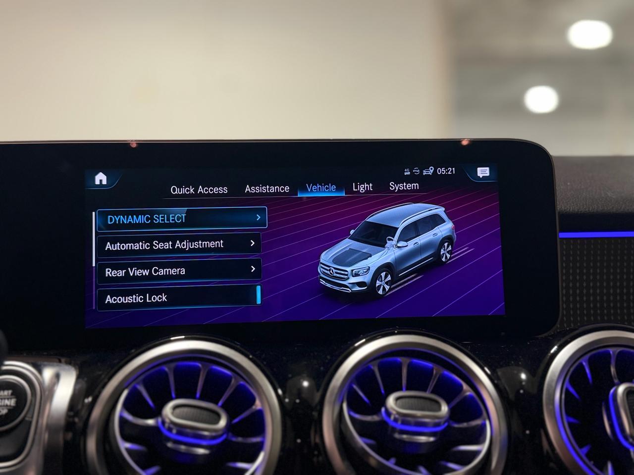 2020 Mercedes-Benz GLB GLB 250 - Photo #15