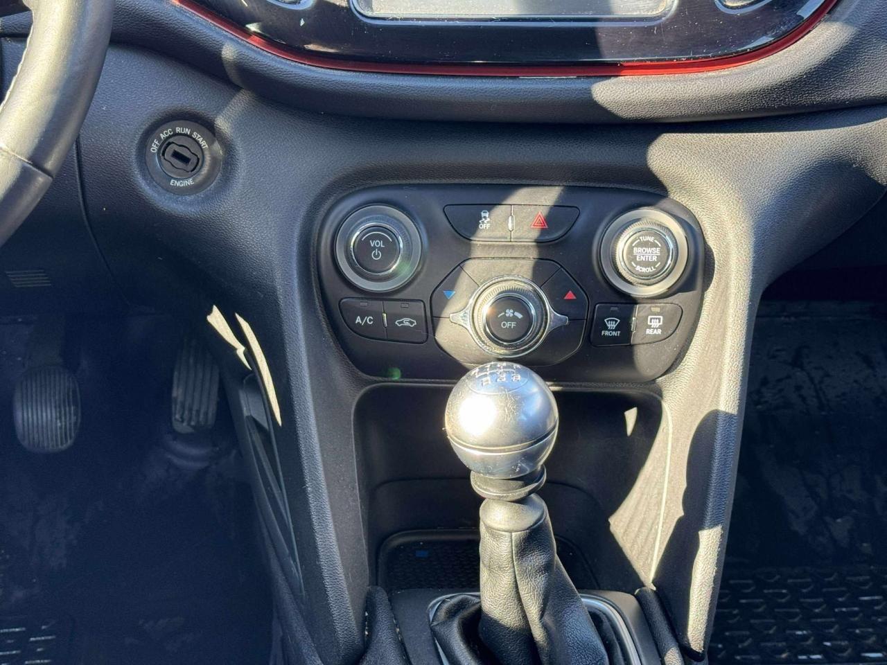 2014 Dodge Dart 4dr Sdn Aero - Photo #15