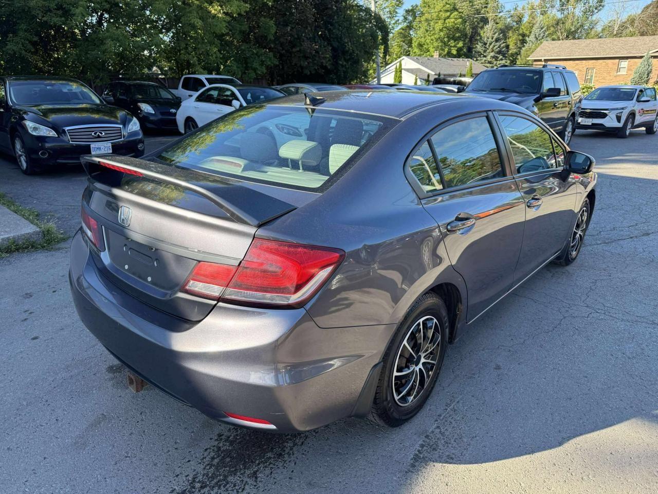 2015 Honda Civic 4dr Man LX - Photo #7