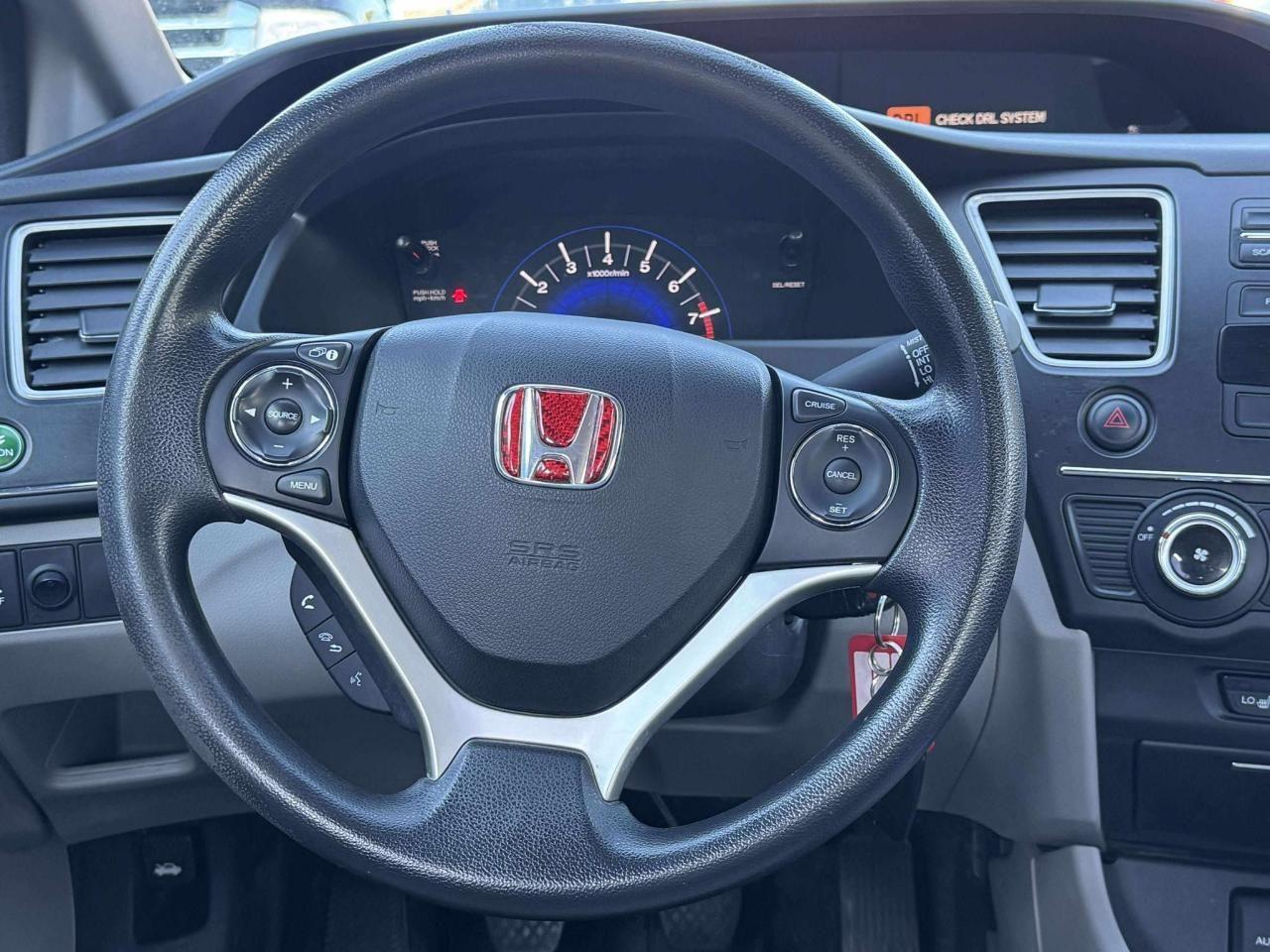 2015 Honda Civic 4dr Man LX - Photo #13