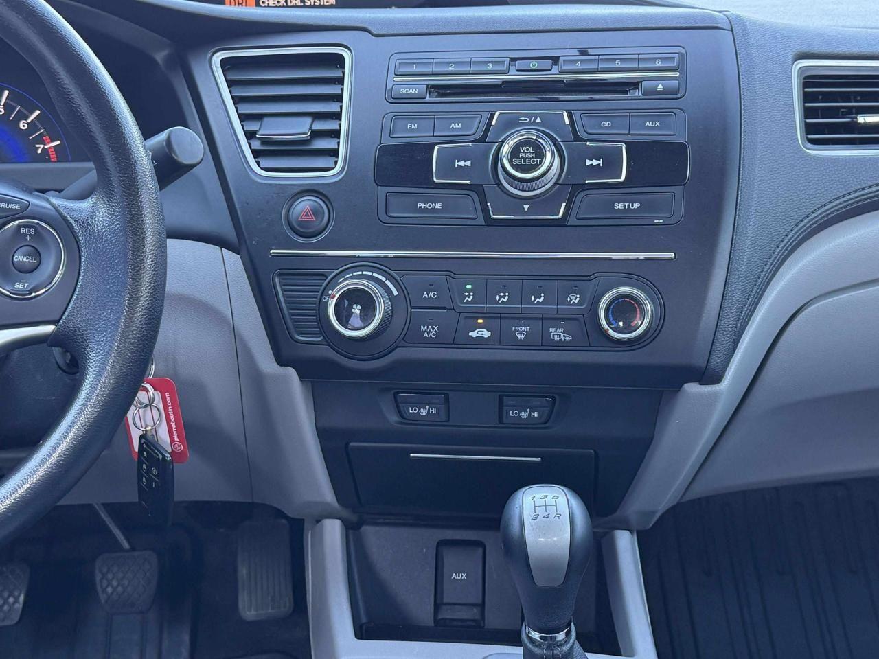 2015 Honda Civic 4dr Man LX - Photo #14