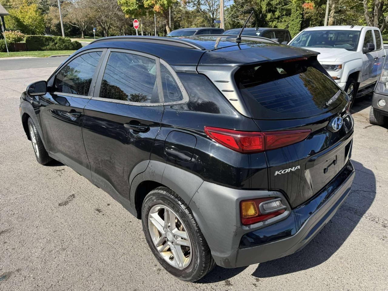 2018 Hyundai KONA 2.0L Essential AWD Photo4