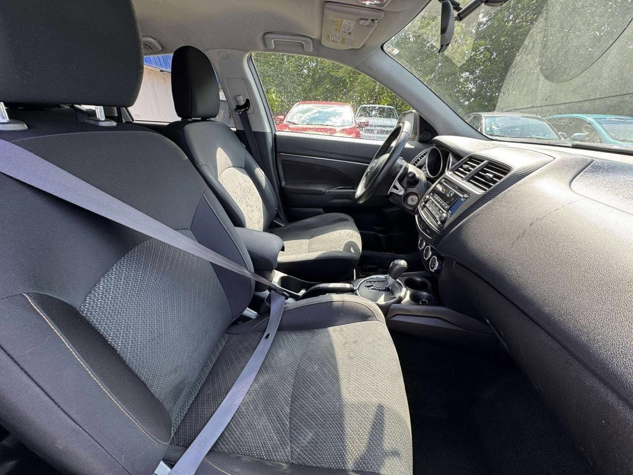 2015 Mitsubishi RVR AWD 4dr CVT GT - Photo #9