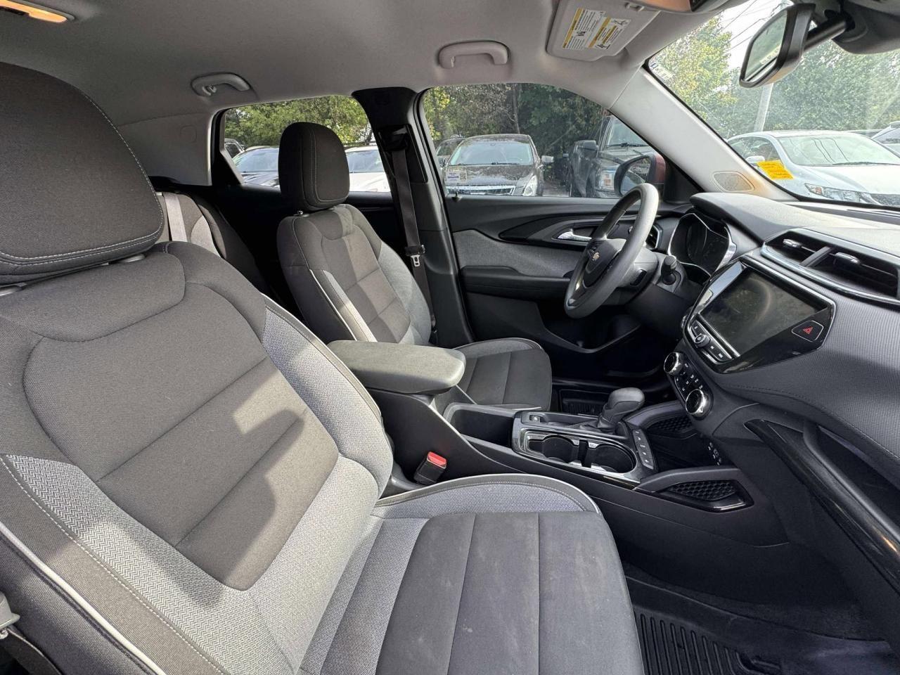 2021 Chevrolet TrailBlazer FWD 4dr LT - Photo #10