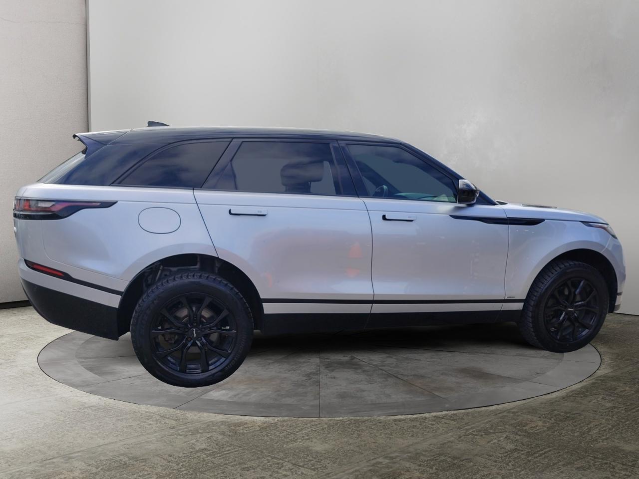 2019 Land Rover Range Rover Velar R-Dynamic HSE Photo