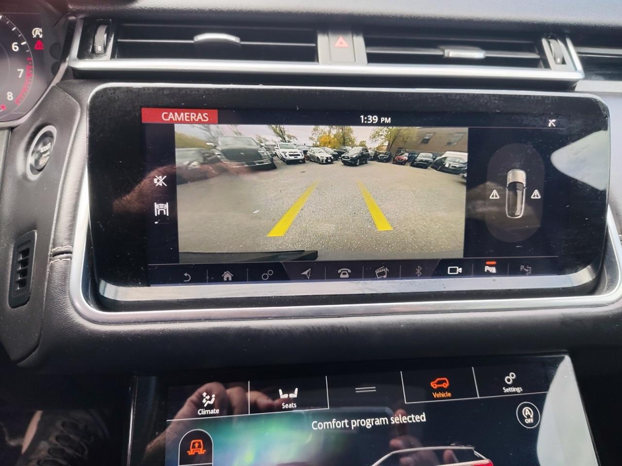 2019 Land Rover Range Rover Velar R-Dynamic HSE Photo