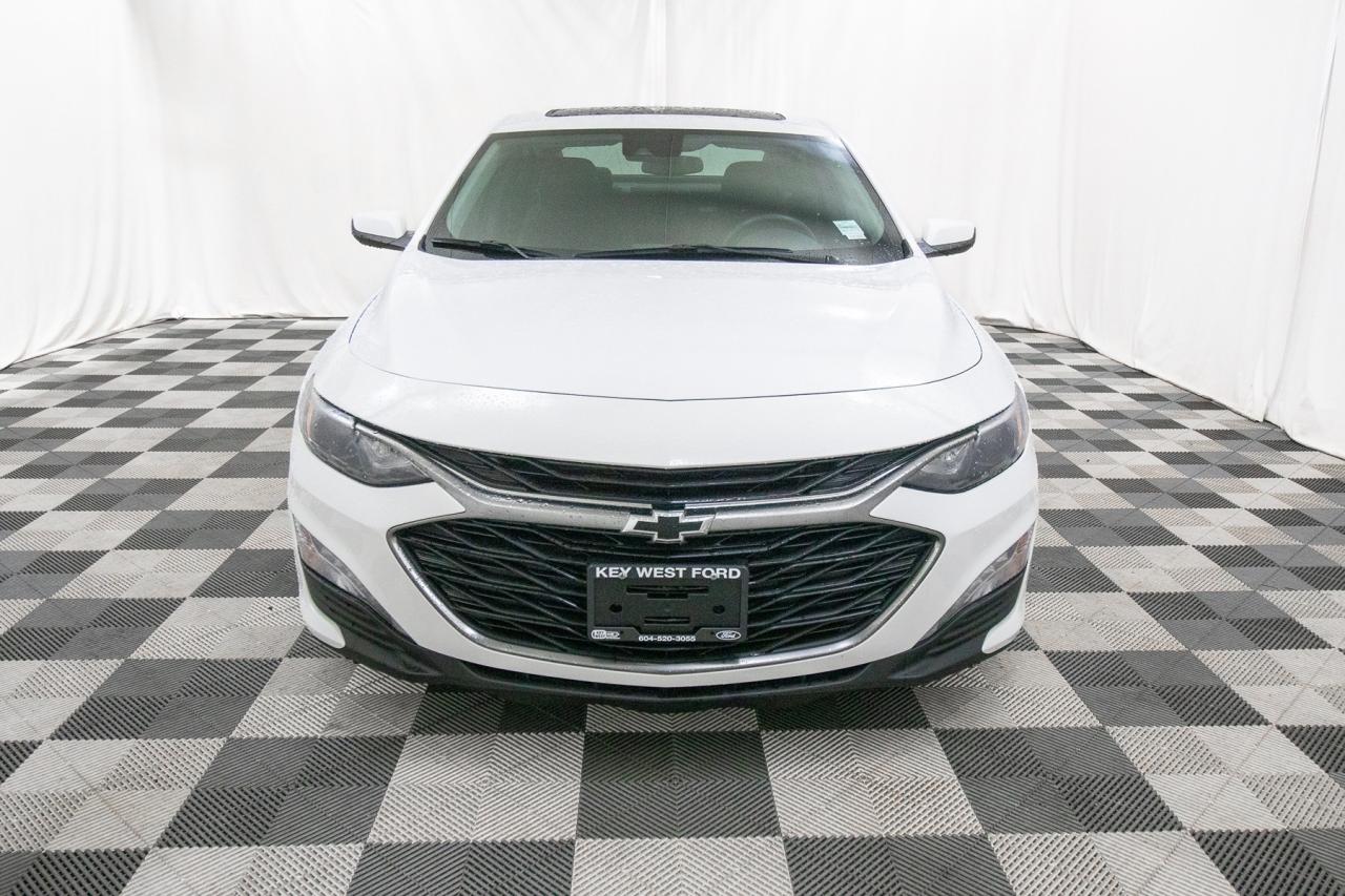 2023 Chevrolet Malibu 1LT Photo3