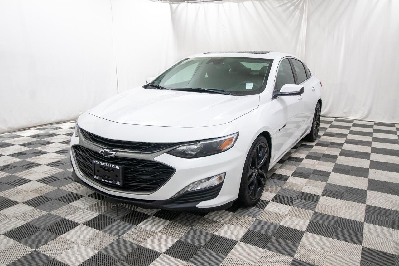 2023 Chevrolet Malibu 1LT Photo1