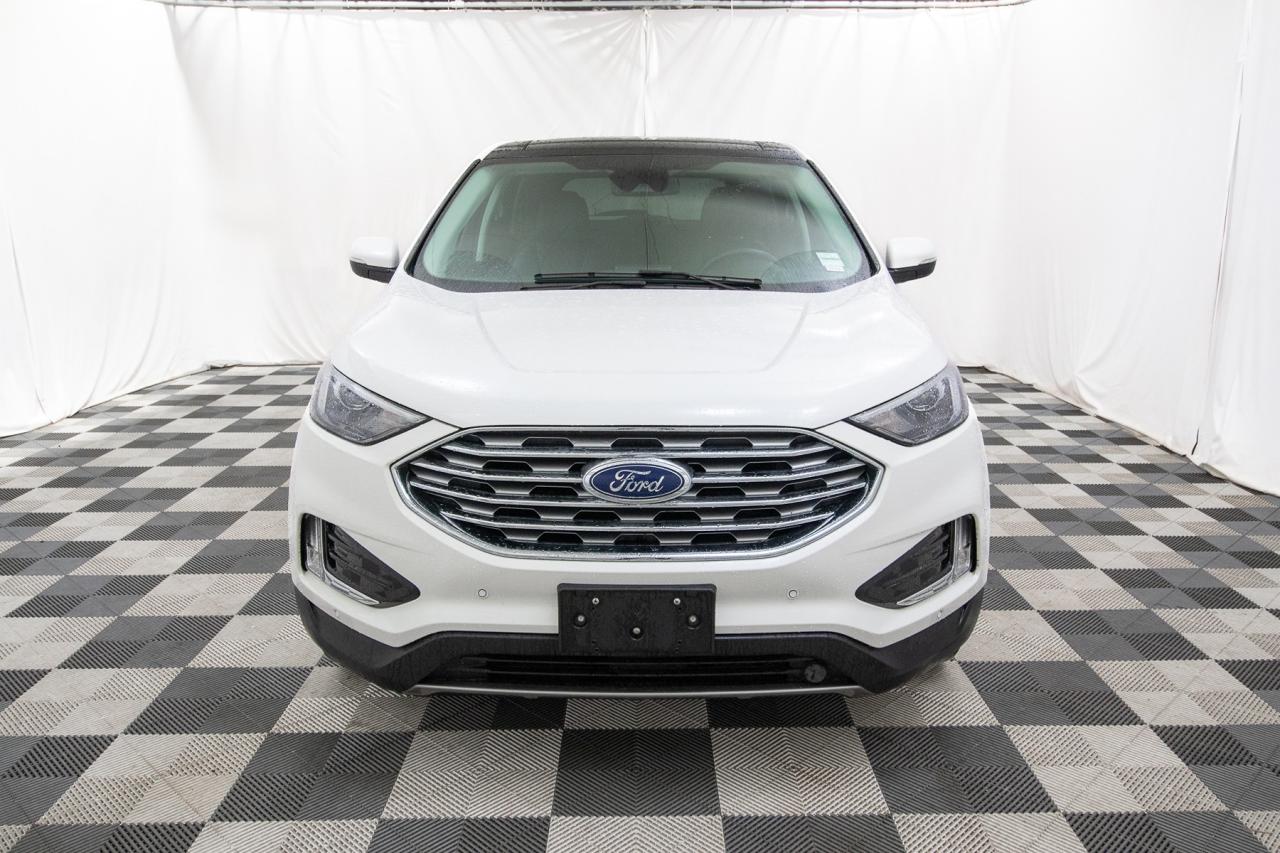 2023 Ford Edge Titanium AWD Photo