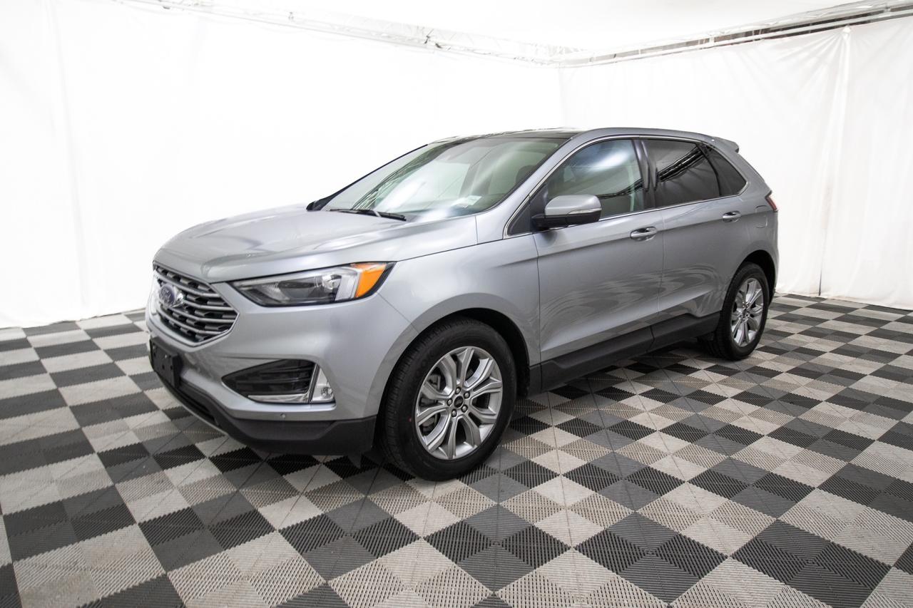 2024 Ford Edge Titanium AWD Photo