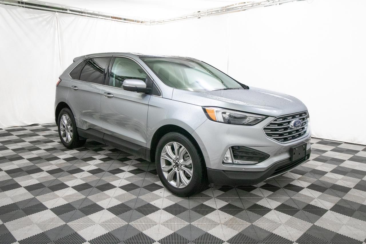 2024 Ford Edge Titanium AWD Photo4