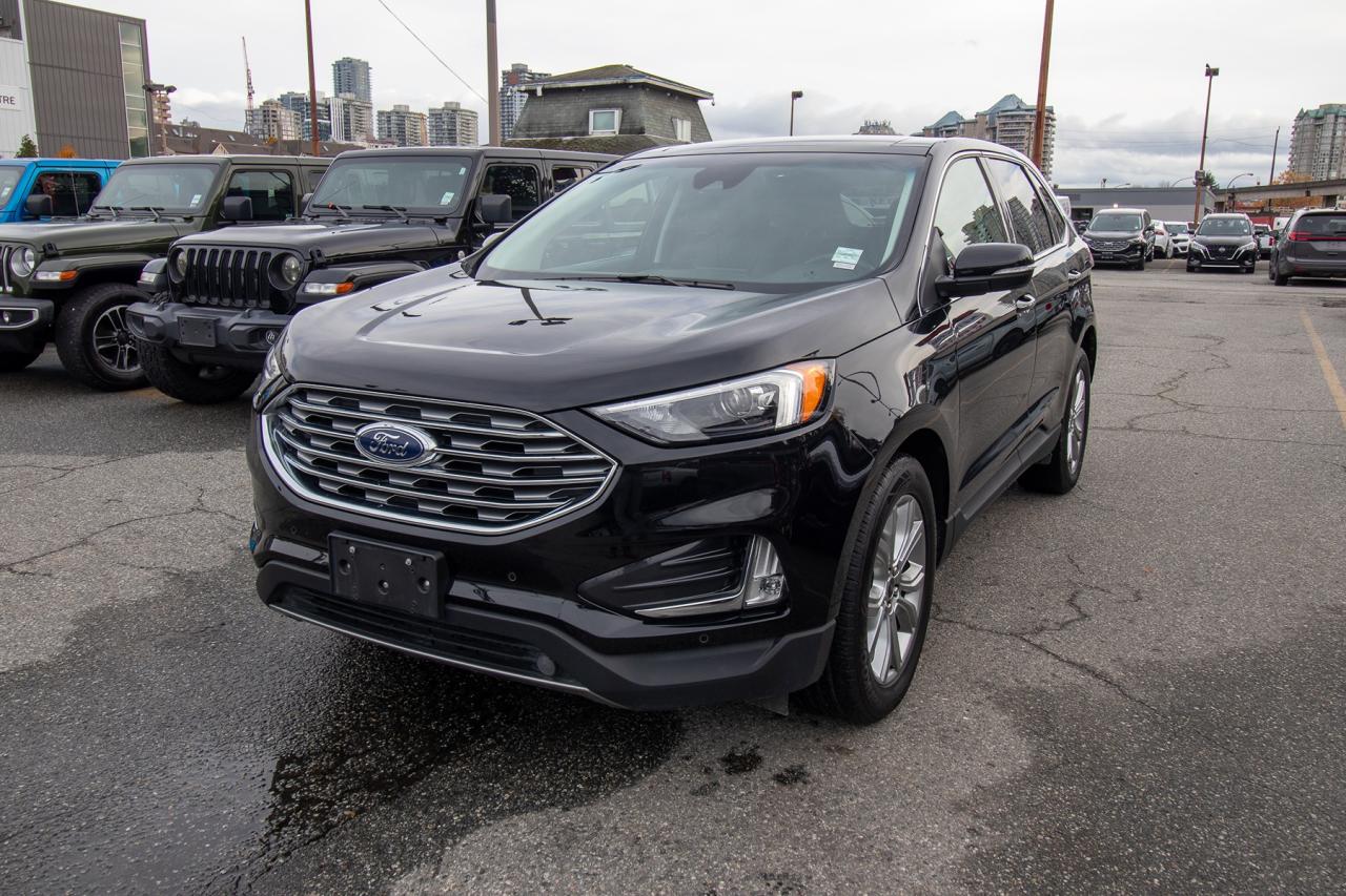 2024 Ford Edge Titanium AWD Photo1