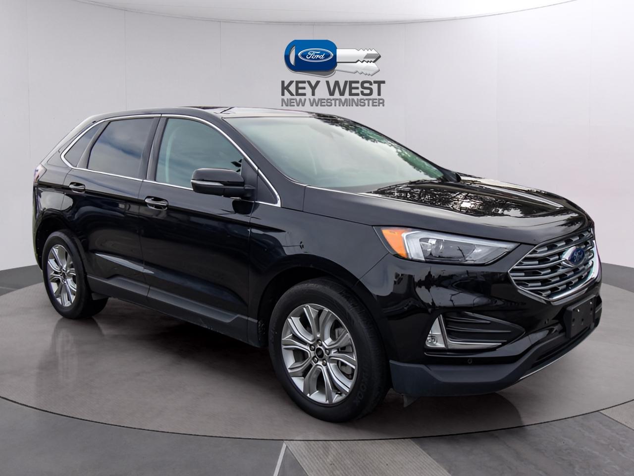 2024 Ford Edge Titanium AWD Photo4